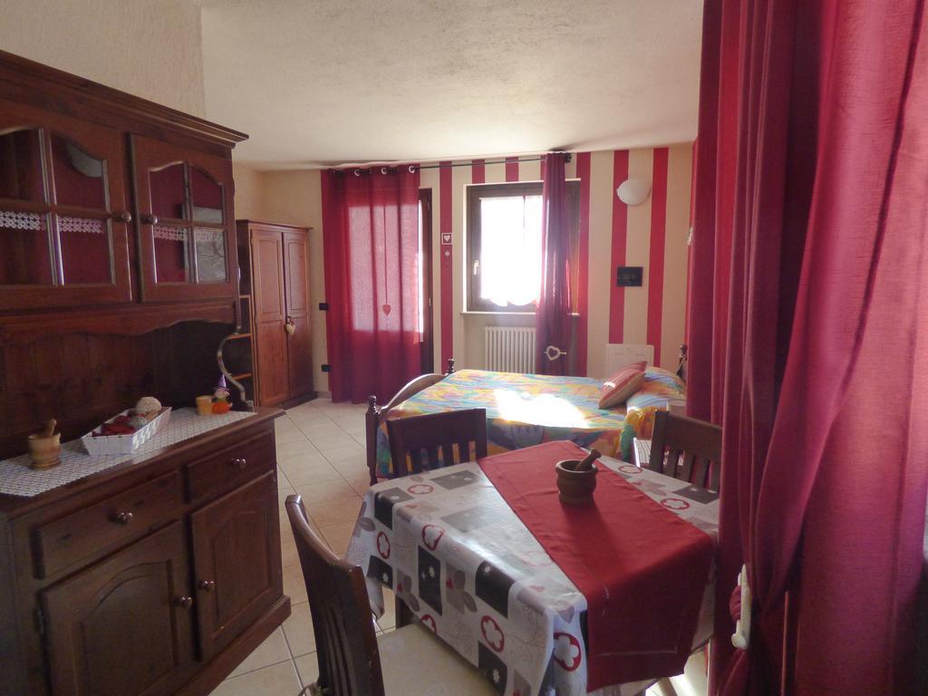 Vila La Tana Del Ghiro Villefranche Exteriér fotografie